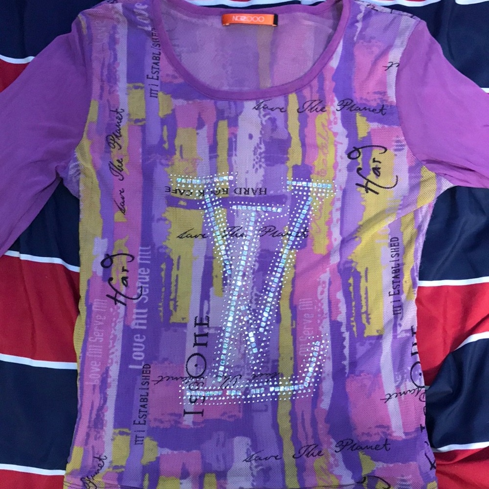 Long sleeve shirt